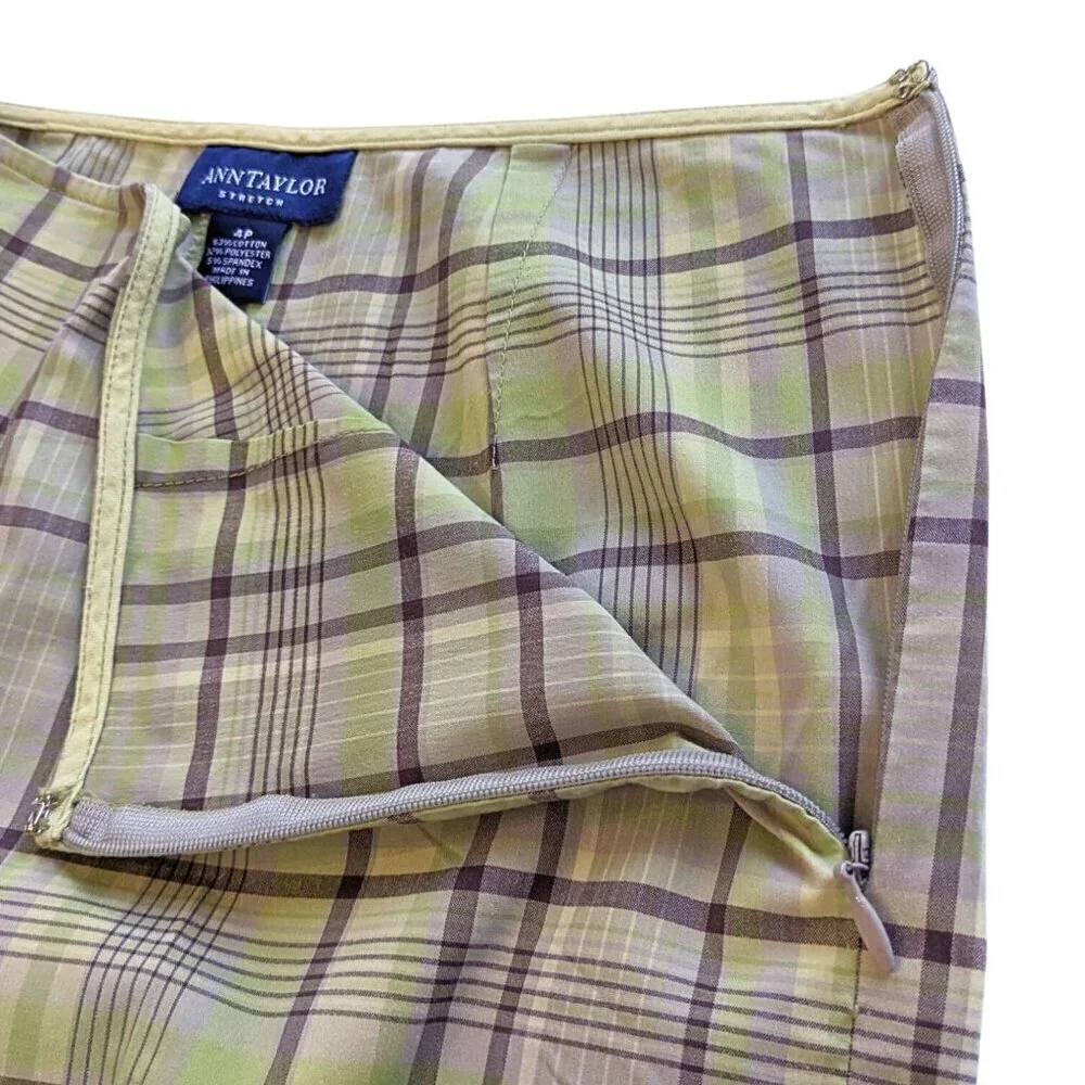 Vintage Late 90s ANN TAYLOR Green Candy Brigadoon Plaid Pedal Pusher Capri Sz 4P